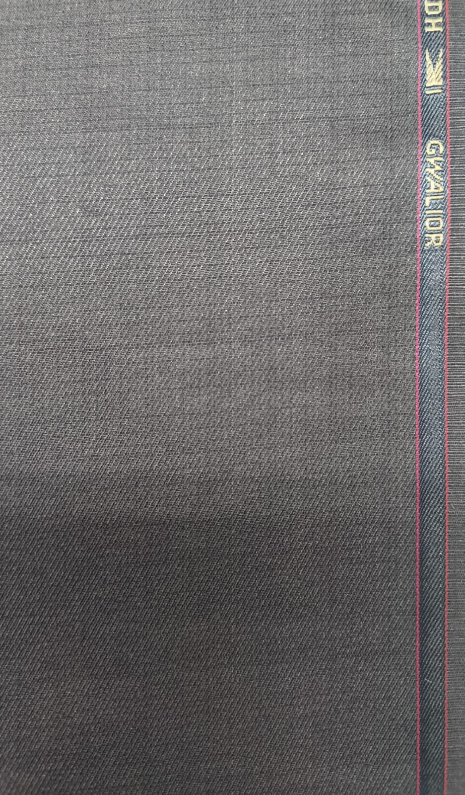trinity — woven polyester-viscose fabric